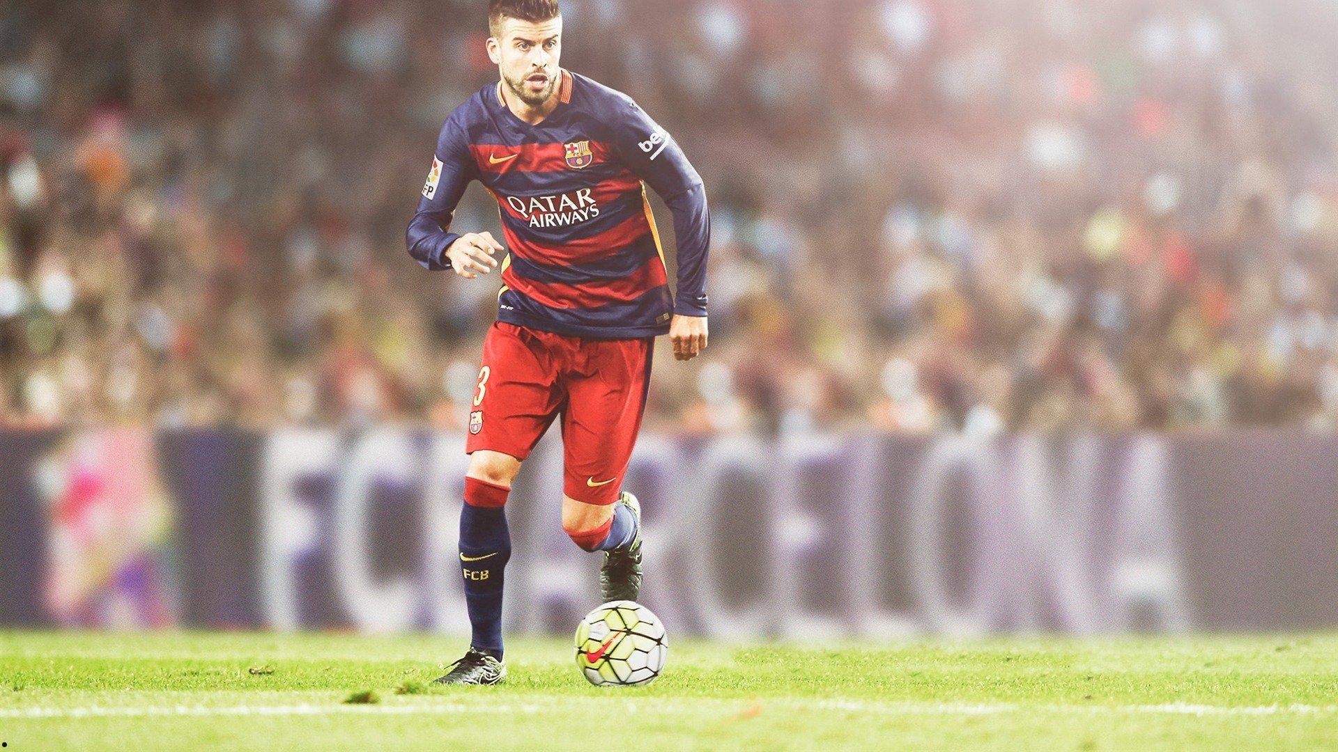 雄鹿官方分享字母哥暴力美学瞬间 赛场扣篮再添珍藏海报